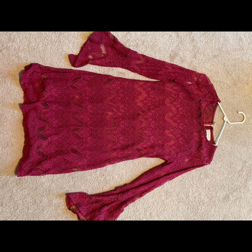 Dress with bell sleeves